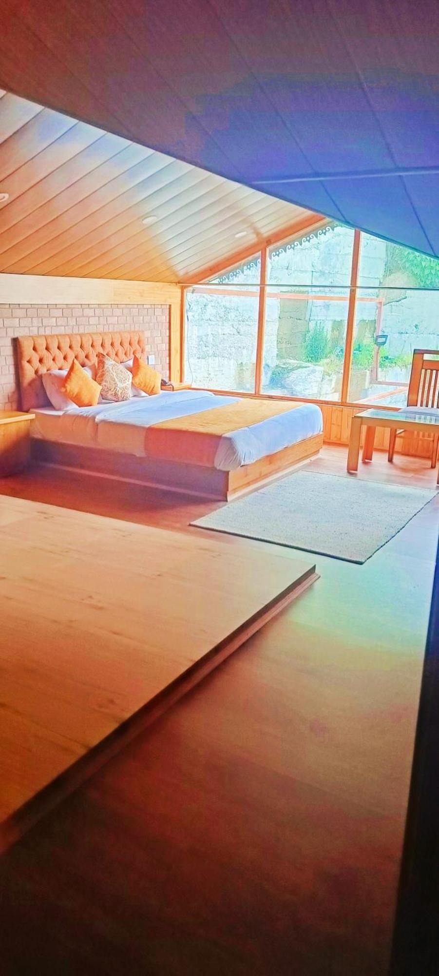 Trimounts-A Boutique Hotel & Wellnes Center In Tirthan Valley Banjār Kültér fotó